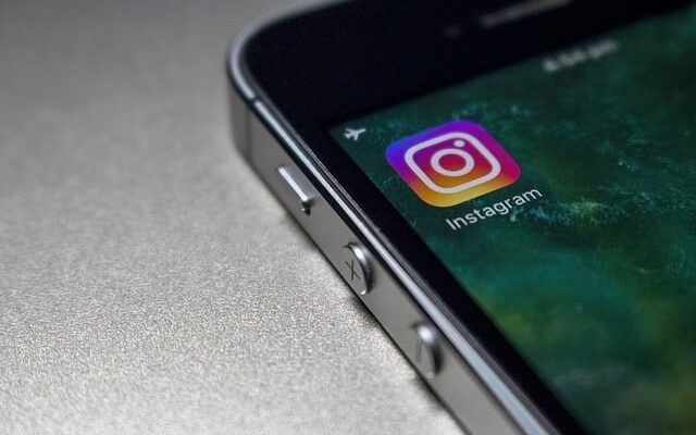 instagram app on phone