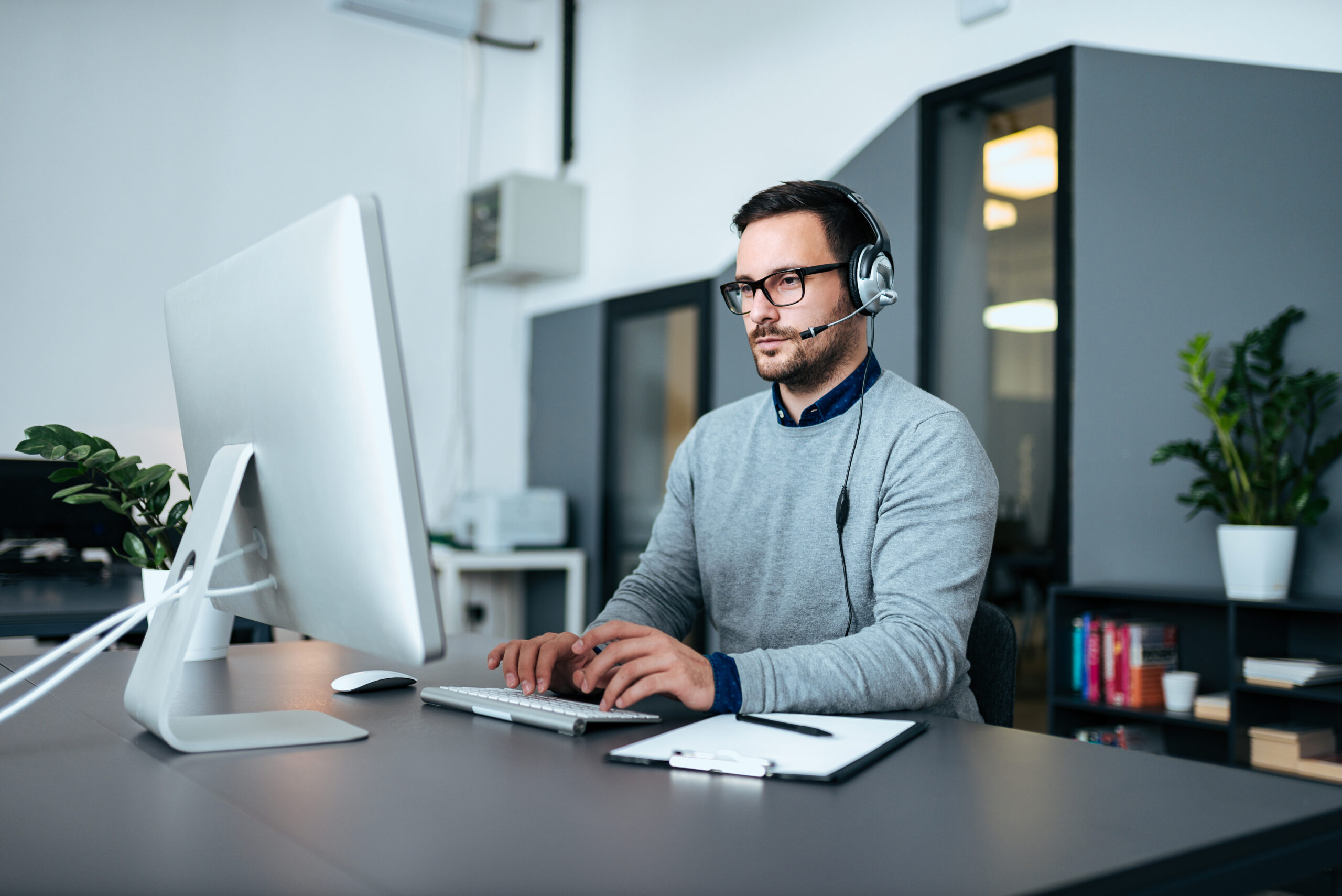 5 Ways To Deliver Essential IT Support To Remote Workers 2